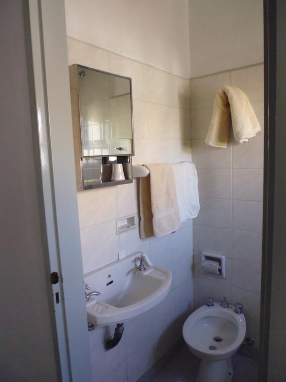 Suite Confortable En Palermo Omega Buenos Aires Oda fotoğraf